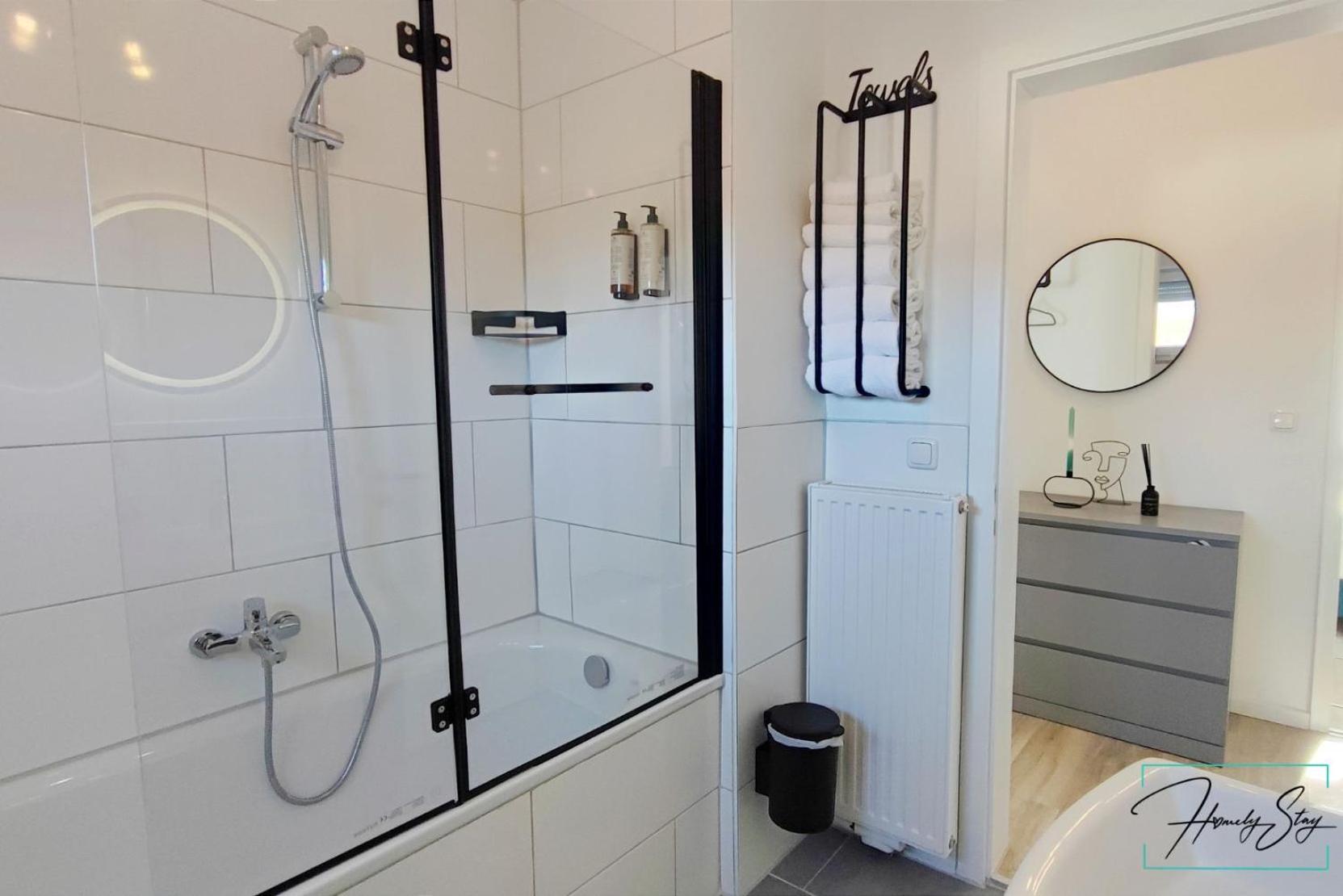Homely Stay - Urban Oasis Apartments ムーズベルク エクステリア 写真